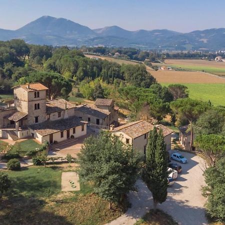 Gh Borgo Pulciano Agriturismo Montone  Exteriör bild