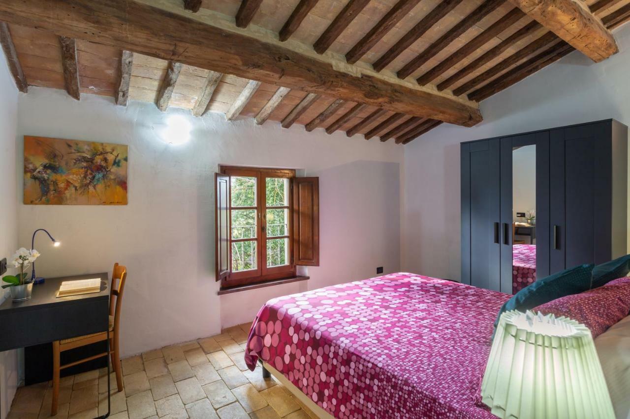 Gh Borgo Pulciano Agriturismo Montone  Exteriör bild