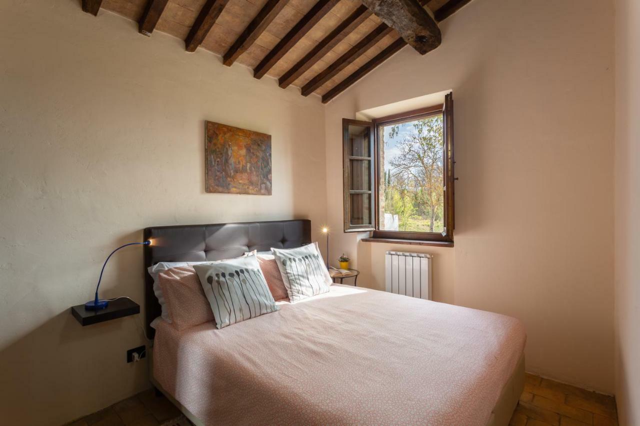 Gh Borgo Pulciano Agriturismo Montone  Exteriör bild